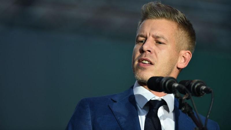 Furcsa és sokkoló felvétel terjedt el: így festhet a jövő, ha Magyar Péter tölti be a miniszterelnöki posztot (VIDEÓ)