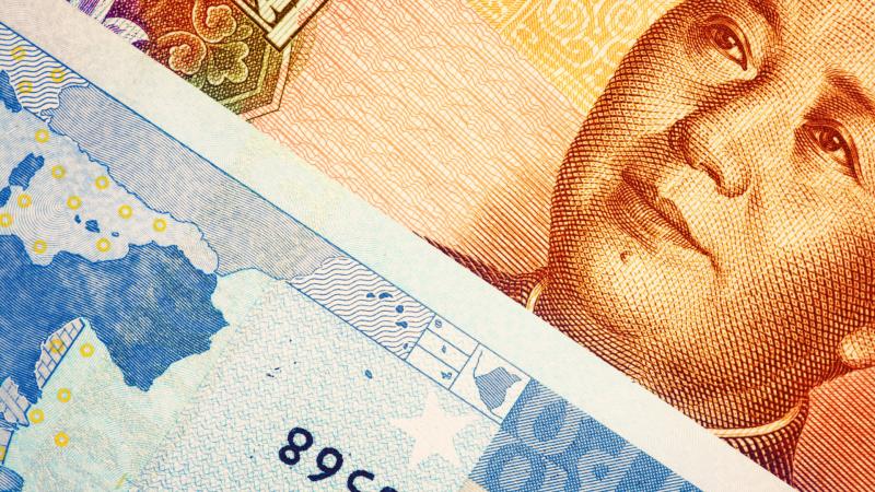 Csendes szürkületben megkezdődött az új globális konfliktus, és Európa lehet az első célpont, amelyet a csapások sújtanak.