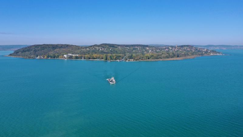 Azonnali intézkedések szükségesek a Balaton partján!