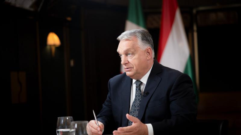 Orbán Viktor véleménye szerint Brüsszel friss elképzelései akár egy orosz-európai feszültség, sőt, háborús helyzet előfutárai is lehetnek.